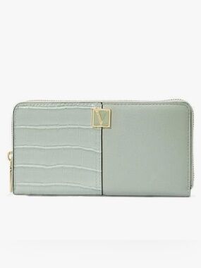 Victoria's Secret Sage Green Palm Croc Bi-Fold Zip Wallet